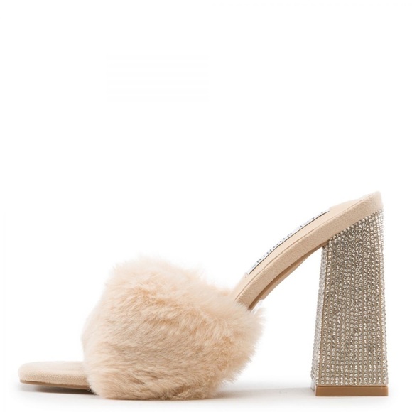 Cape Robbin Nude Rhinestone Block heel Softy Fur High Heels open toe size 8.5 - Picture 1 of 9